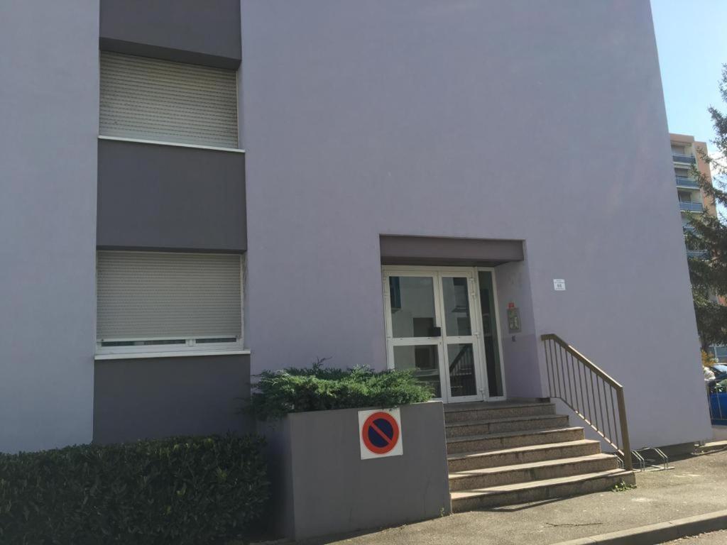 Studios Lora Rm 860 Saint-Louis  Zewnętrze zdjęcie