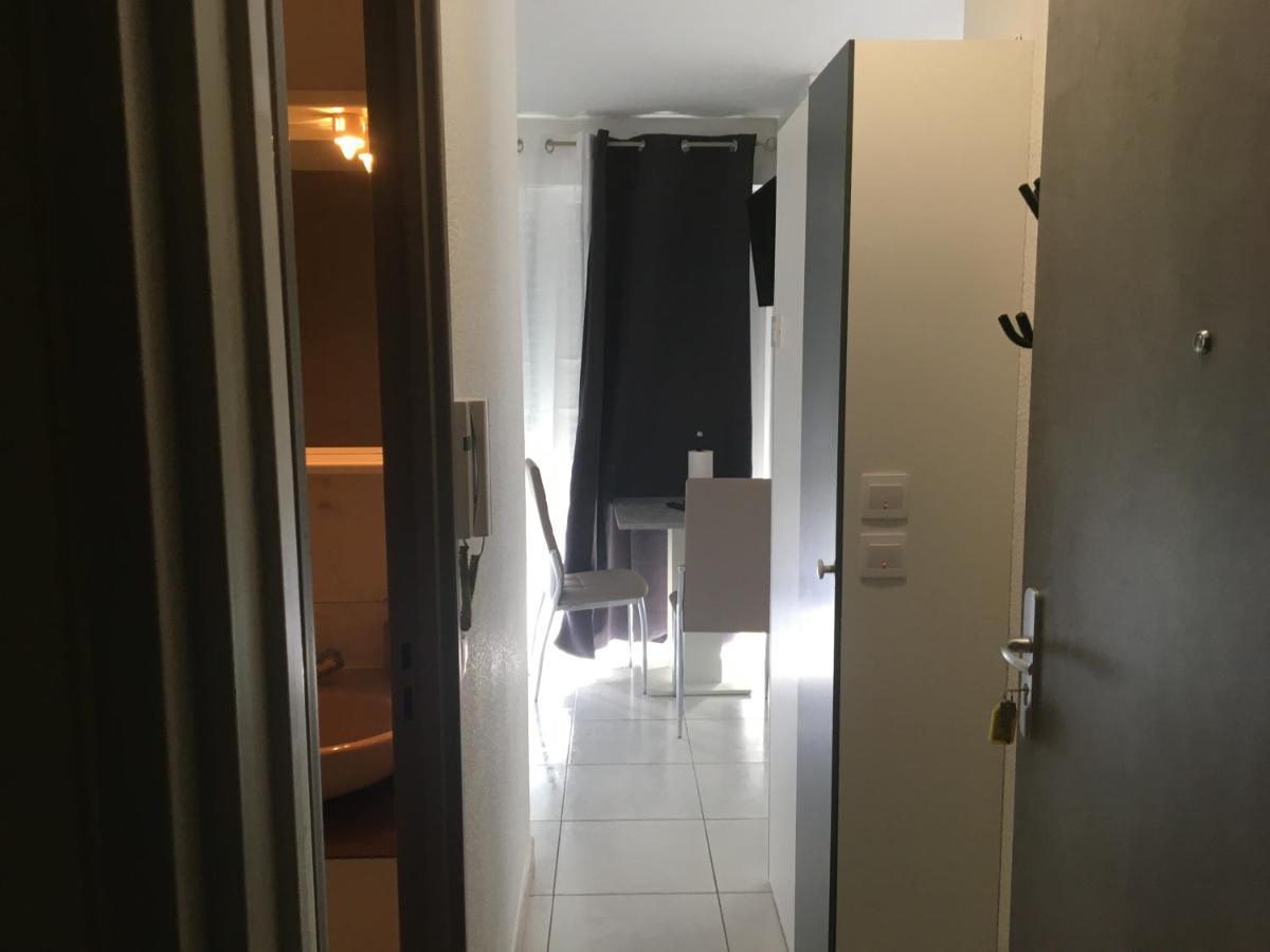 Studios Lora Rm 860 Saint-Louis  Zewnętrze zdjęcie